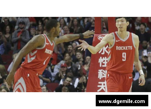 6163银河官方网站火箭主帅称赞周琦进步明显：在场上是一名全能球员 - 副本